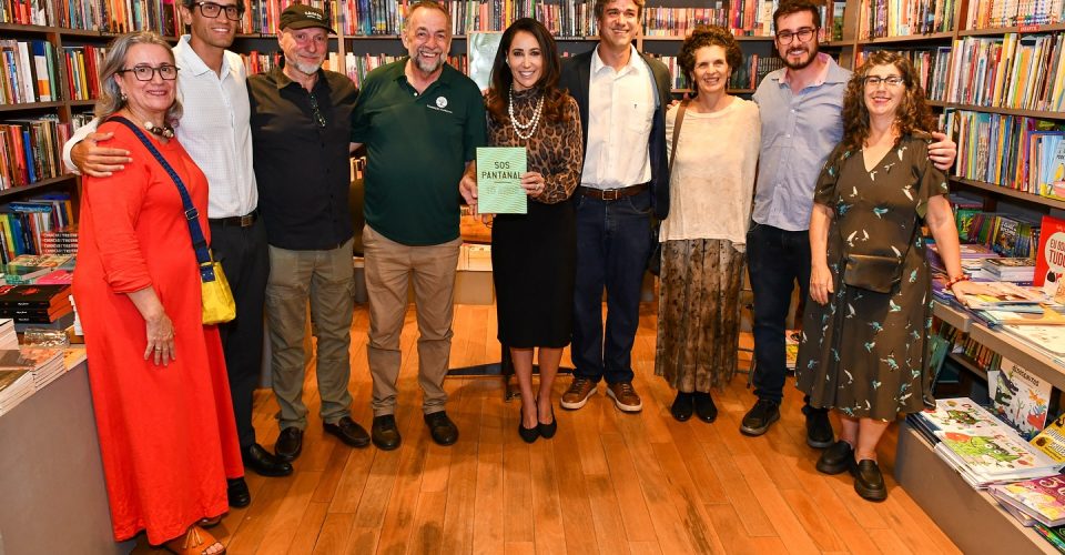 Com a jornalista Teté Martinho como autora, a obra retrata diversas perspectivas para a conservação e desenvolvimento sustentável do Pantanal - Foto: divulgação