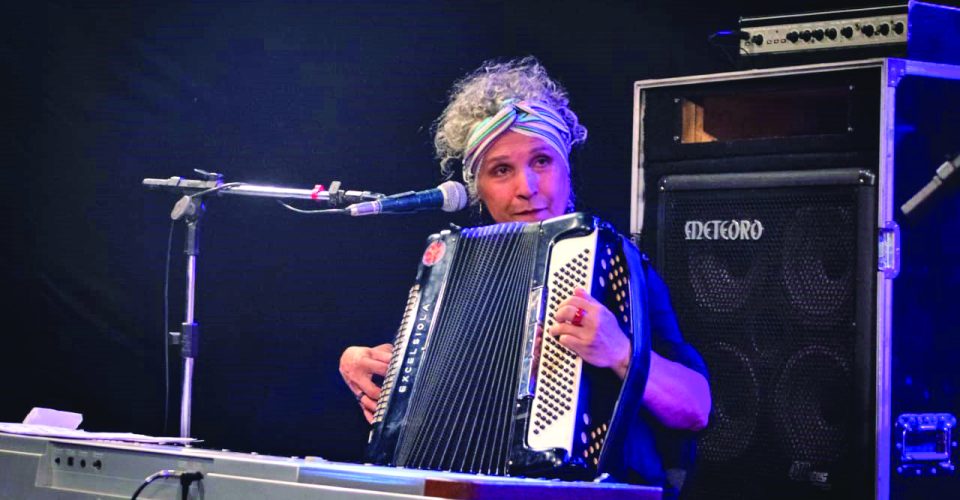 Lenilde promete uma performance que une tradição e contemporaneidade - Foto: Arquivo pessoal Lenilde Ramo