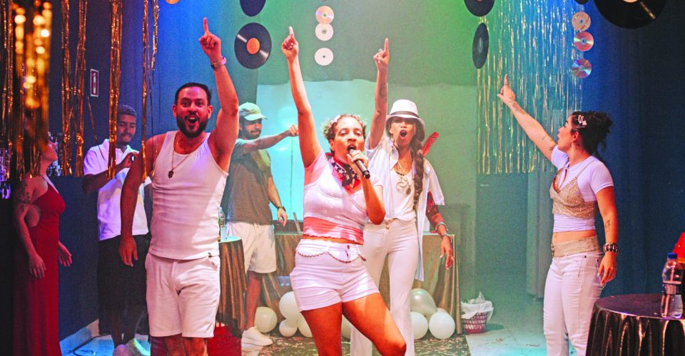 As peças teatrais Tico Tico no FuBar e  O Amor de Rosinha, em dois momentos, Grupo Teatral Fulano di Tal - Foto: Acervo do grupo