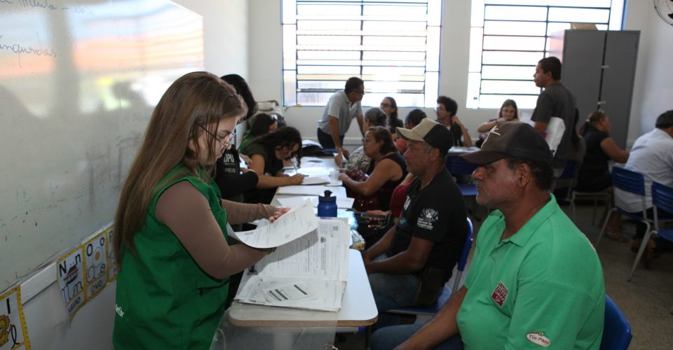 População é atendida no Juizado Especial Federal Itinerante - Foto: Divulgação