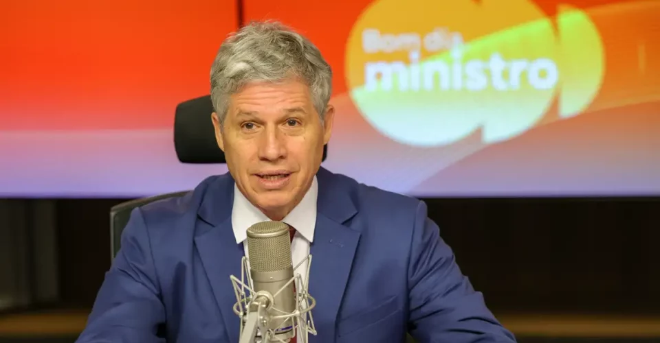 Mnistro Paulo Teixeira - Foto: Fabio Rodrigues-Pozzebom/ Agência Brasil