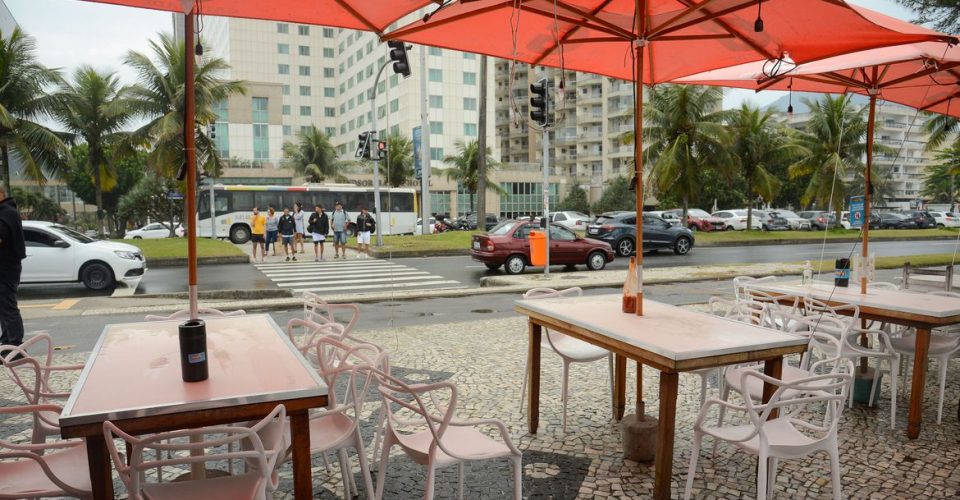 Quiosque na Barra da Tijuca, zona oeste da capital fluminense onde médicos foram assassinados.|Foto: Tomaz Silva/Agência Brasil