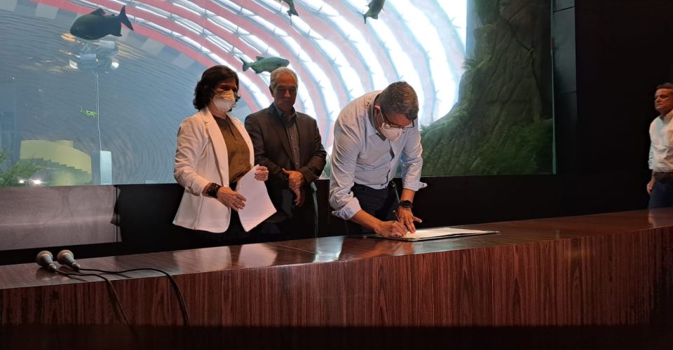 Convênio foi assinado pelo Governo de MS, Fiocruz e Fundect Foto: Willian Leite