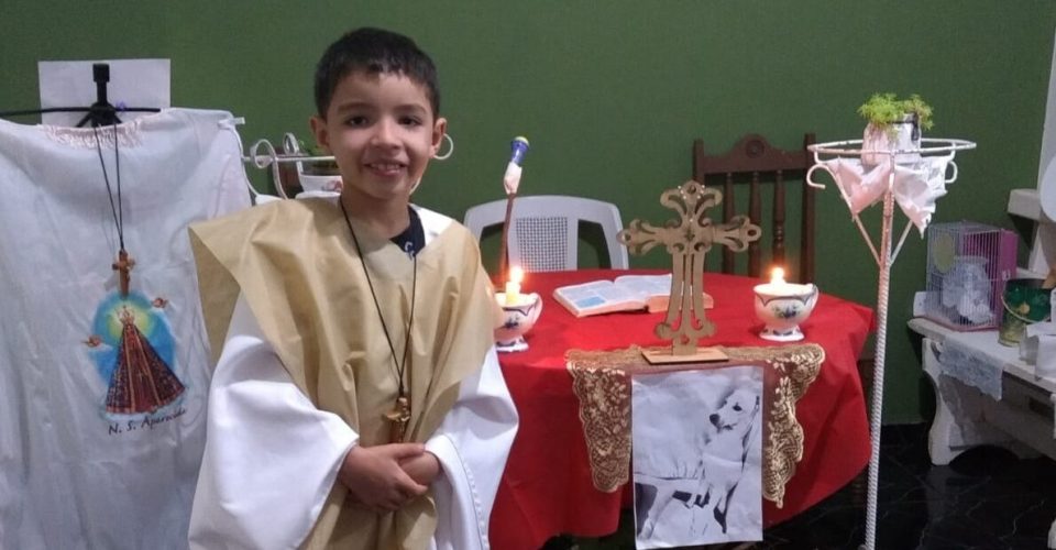 feira de adoção animais padre missa Giovanni