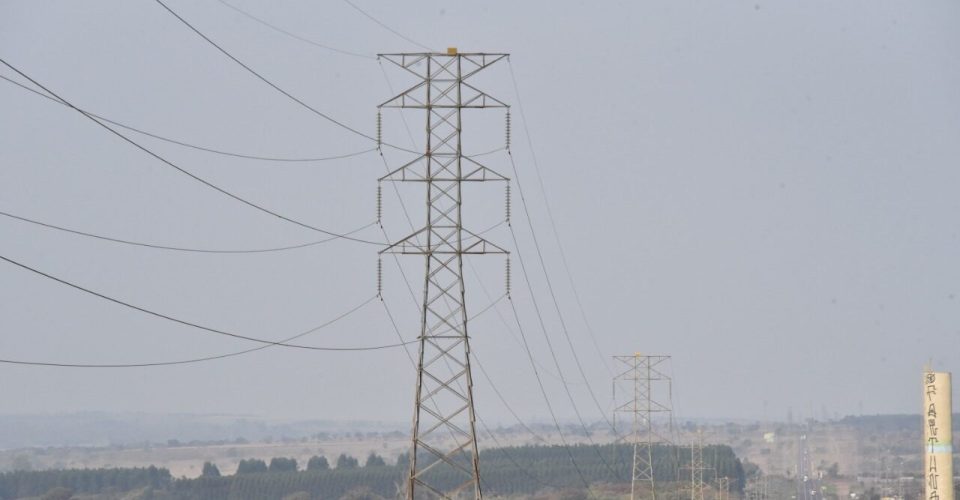 torre de energia luz reajuste energisa