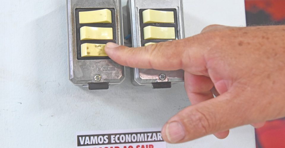 energia elétrica luz conta economia