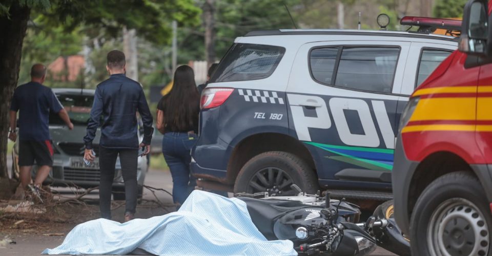 Câmeras de segurança podem ajudar na descoberta da dinâmica do acidente 
Foto: Marcos Maluf