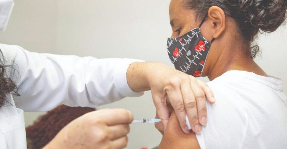 Foto: Mesmo com índice
abaixo do esperado,
vacinação já mostra
melhores resultados/Divulgação
