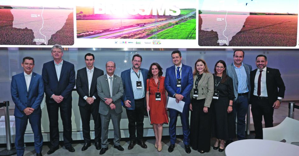 Membros e equipe do Governo do Estado acompanharam leilão na B3, em São Paulo - Foto: João Garrigó