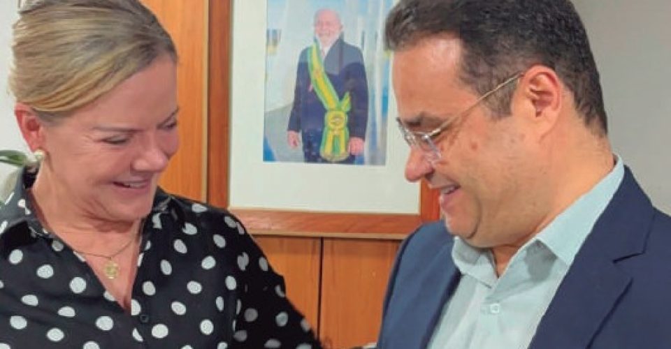 A ministra 
Gleisi Hoffmam recebeu Fábio Trad e agora será a vez do presidente Lula - Foto: divulgação