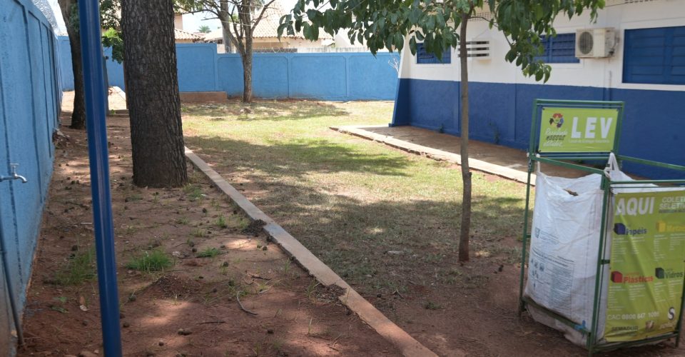 Equipes da Solurb e da Sisep estão a todo vapor nas escolas de Campo Grande - Foto: PMCG