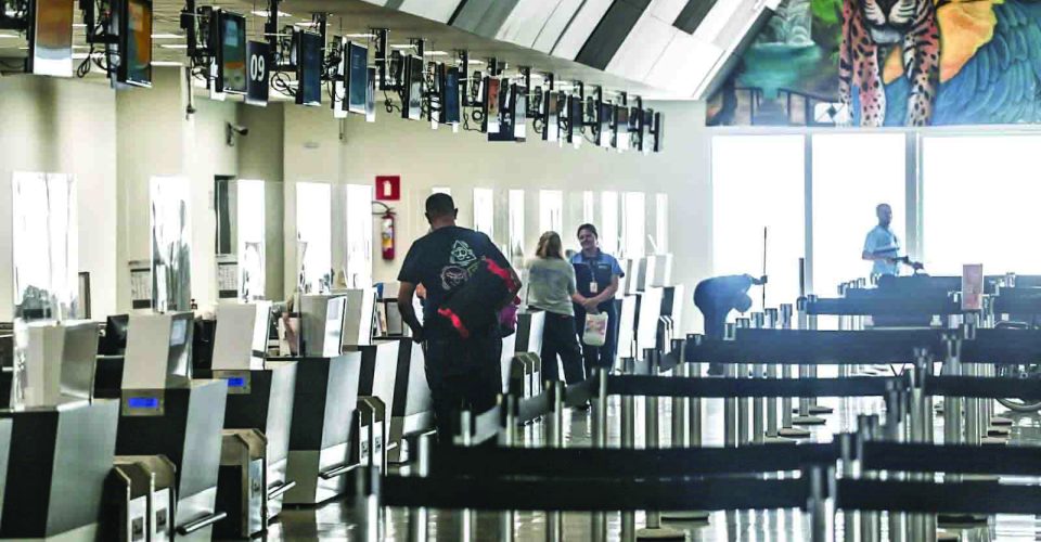 Turistas têm optado
por desviar rotas
de locais de conflito
e até mesmo,adiar
as passagens - Foto: Marcos Maluf/Arquivo OEMS