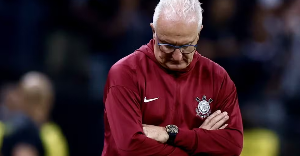 Dorival Júnior em Corinthians x Inter — Foto: Marcello Zambrana/AGIF