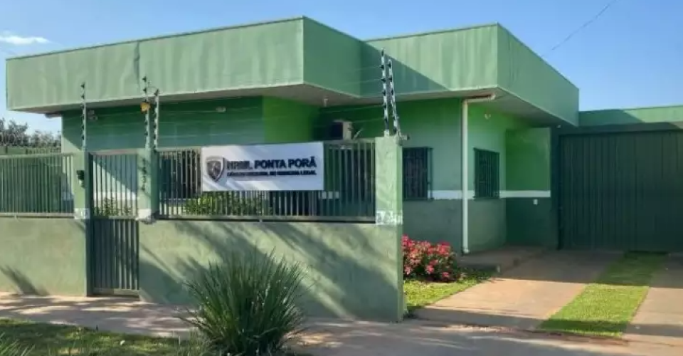 Fachada do IML de Ponta Porã, para onde o corpo foi encaminhado - Foto: arquivo/Ponta Porã News