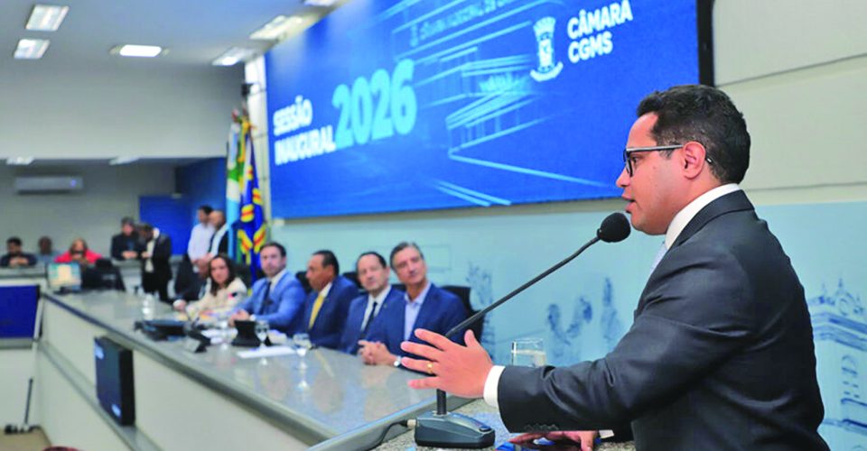 Presidente da Câmara durante abertura dos trabalhos legislativos -  Foto: divulgação/CMCG