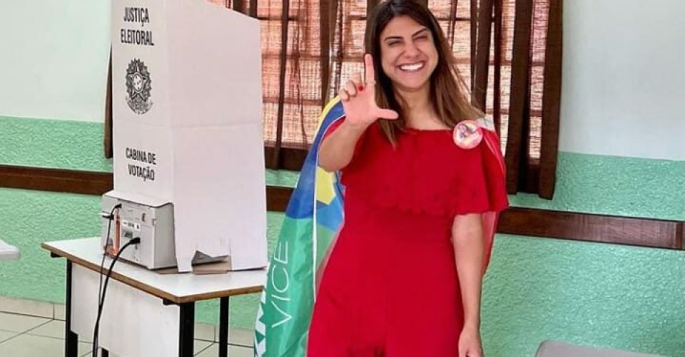 camila jara votando