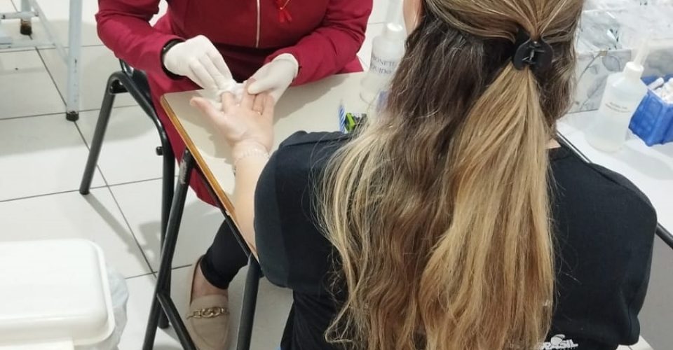 Foto: Durante a manhã dezenas de testes foram realizados na UBS/CSU e ações seguem durante a tarde na unidade- Foto: Assecom/Divulgação