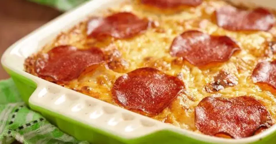 casserole-with-pepperoni-picture-id181187040-760x450