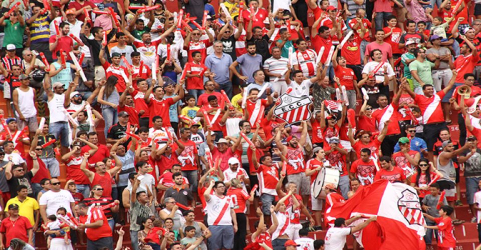 Torcida do Comercial - Foto: divulgação/arquivo
