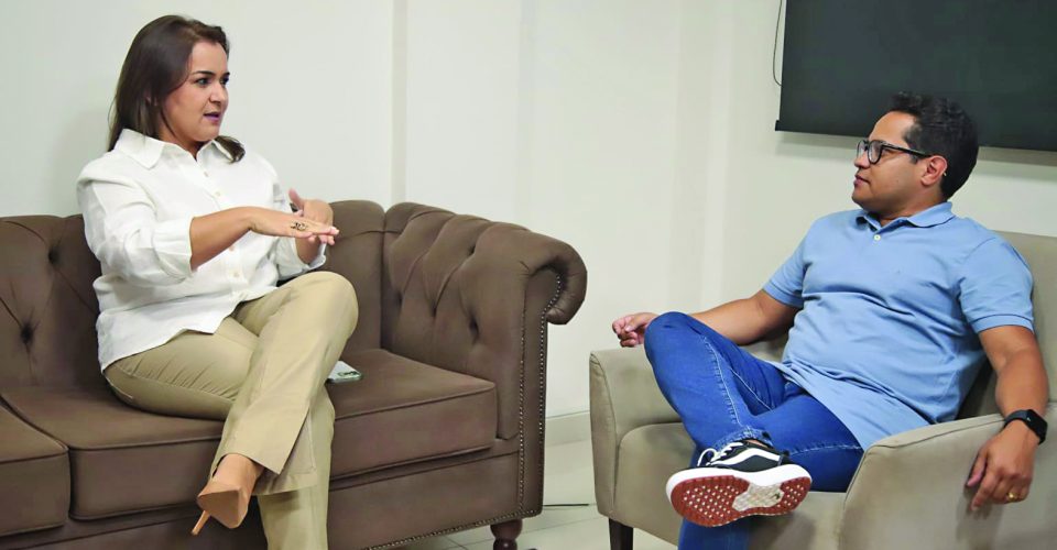 Prefeita Adriane Lopes e o presidente da Câmara  Municipal, Epaminondas Neto - Foto: Arquivo