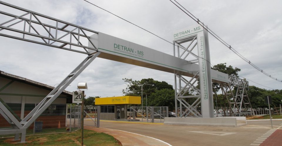 Sistema do Detran continua com falha