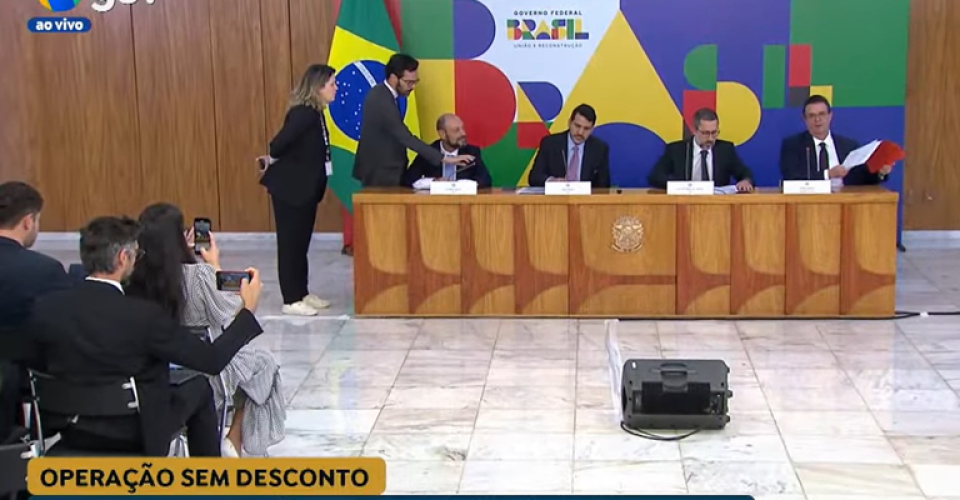 Em entrevista coletiva, representantes do Governo detalham medidas. Foto: Divulgação