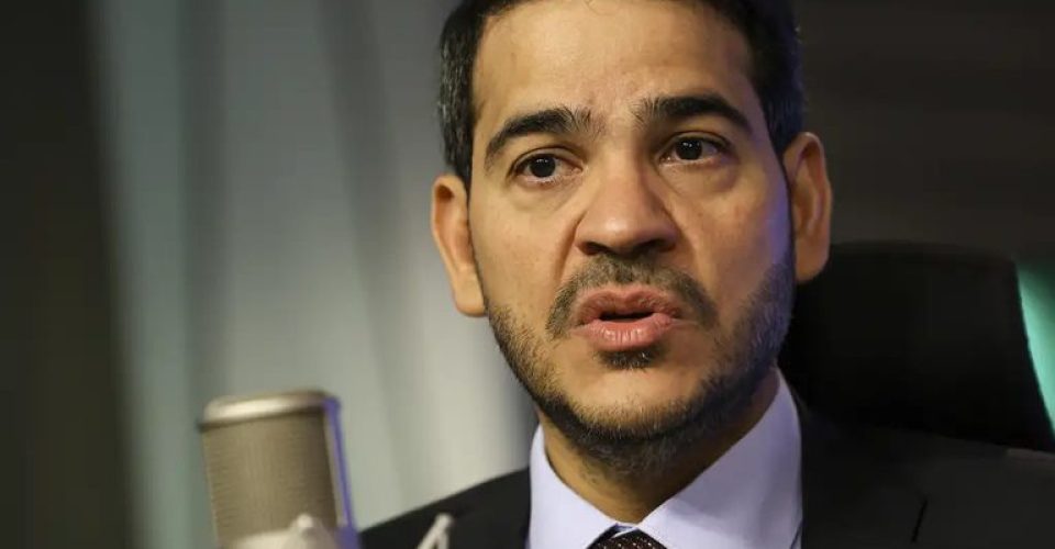 Jorge Messias: "Qualquer tipo de golpe que tire um centavo que for, tem que ser coibido com rigor." Foto: Marcelo Camargo/Agência Brasil