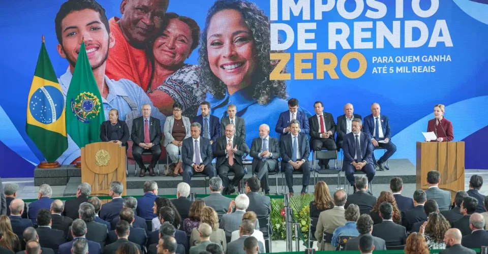 Medida deve beneficiar mais de 15 milhões de brasileiros - Foto:  Fabio Rodrigues-Pozzebom/ Agência Brasil