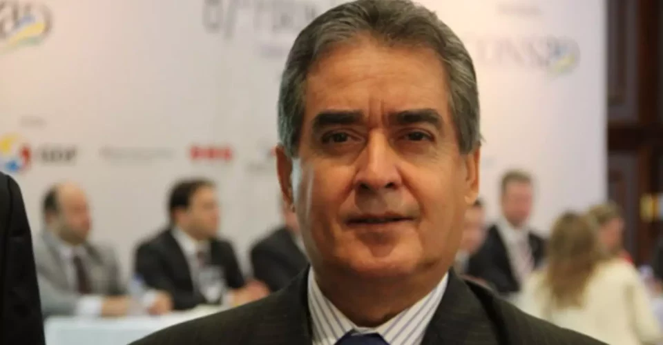 O ex-presidente do Conselho Federal de AdministraçãoSebastião Luiz de Mello faleceu em Campo Grande.