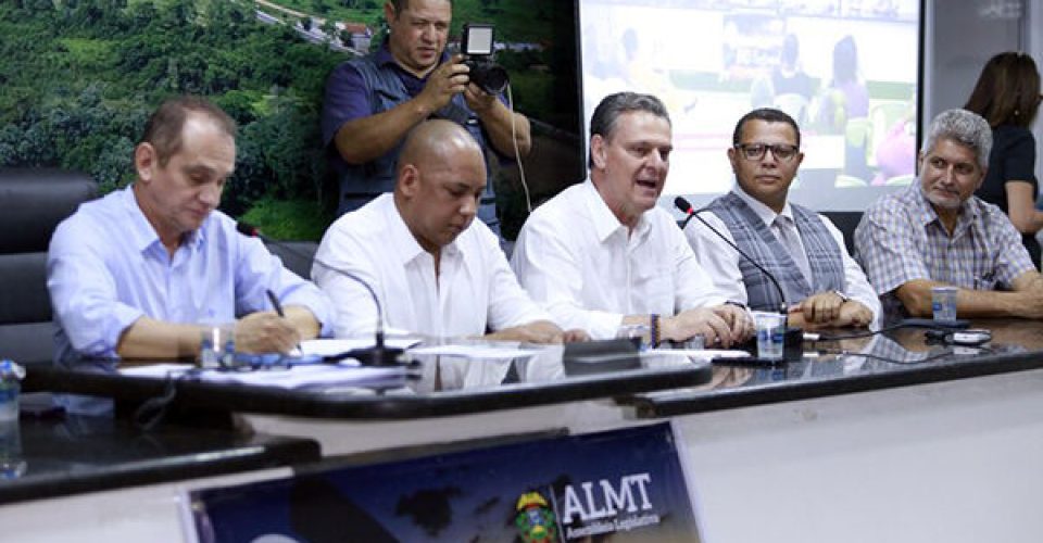 Ministro da Agricultura Carlos Favaro anuncia primeiras ações do Progranma  do BID para o Pantanal