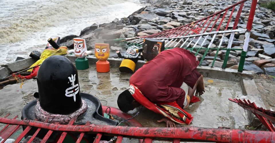 DIBYANGSHU SARKAR/AFP via Getty Images