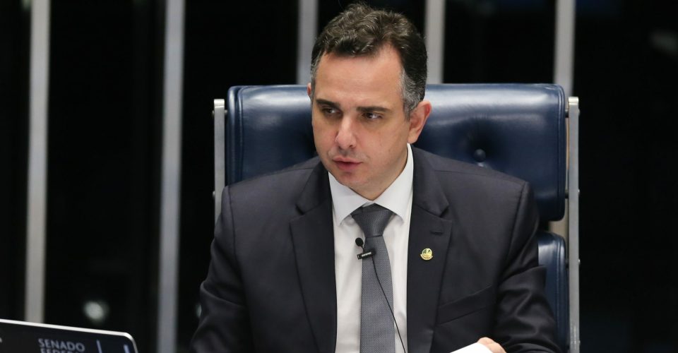 rodrigo pacheco presidente do senado federal plenario politica brasil