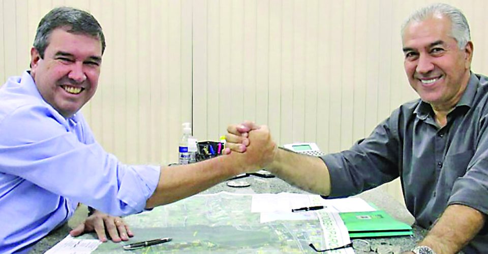 Governador Eduardo Riedel e Reinaldo  Azambuja podem sair  do partido - Foto: arquivo