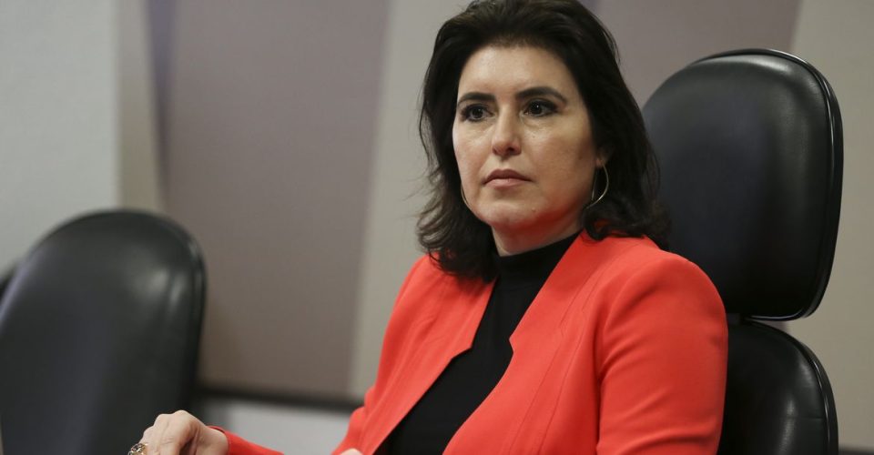 A presidente da CCJ, senadora Simone Tebet, durante a reunião deliberativa para análise da PEC 6/2019, que modifica o sistema de Previdência Social.