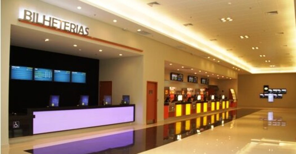 Bilheteria da rede UCI, no shopping Bosque dos Ipês - Foto: Reprodução