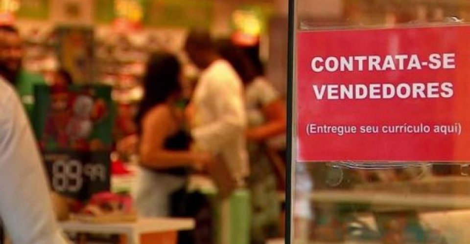 Comerciantes estão contratando mais