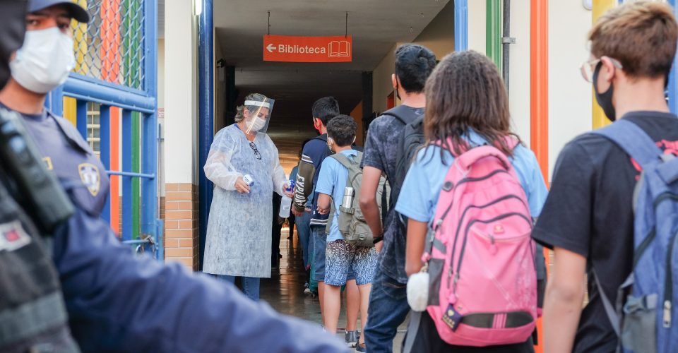 aulas escolas municipais