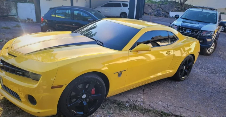 Camaro Amarelo